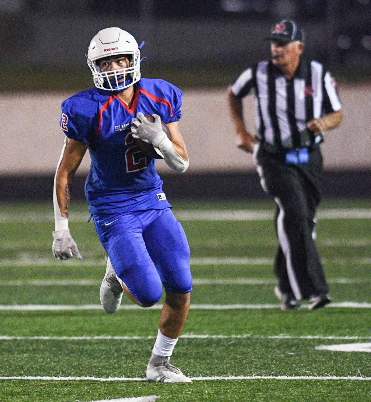 090921-qc-spt-central-football-018